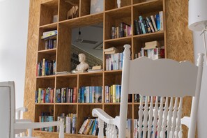 Interior - Nereus (Paphos)