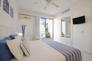 Standard Double Room | In-room safe, desk, blackout drapes, free cribs/infant beds - Nereus (Paphos)