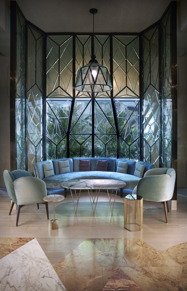 Sala de estar en el lobby