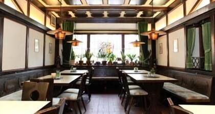 Hotel Weinhaus Grebel