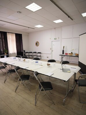 Business centre - Hotel de Lyon (Valence)