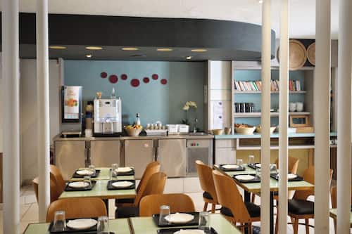 PÀivittÀinen buffetaamiainen maksusta