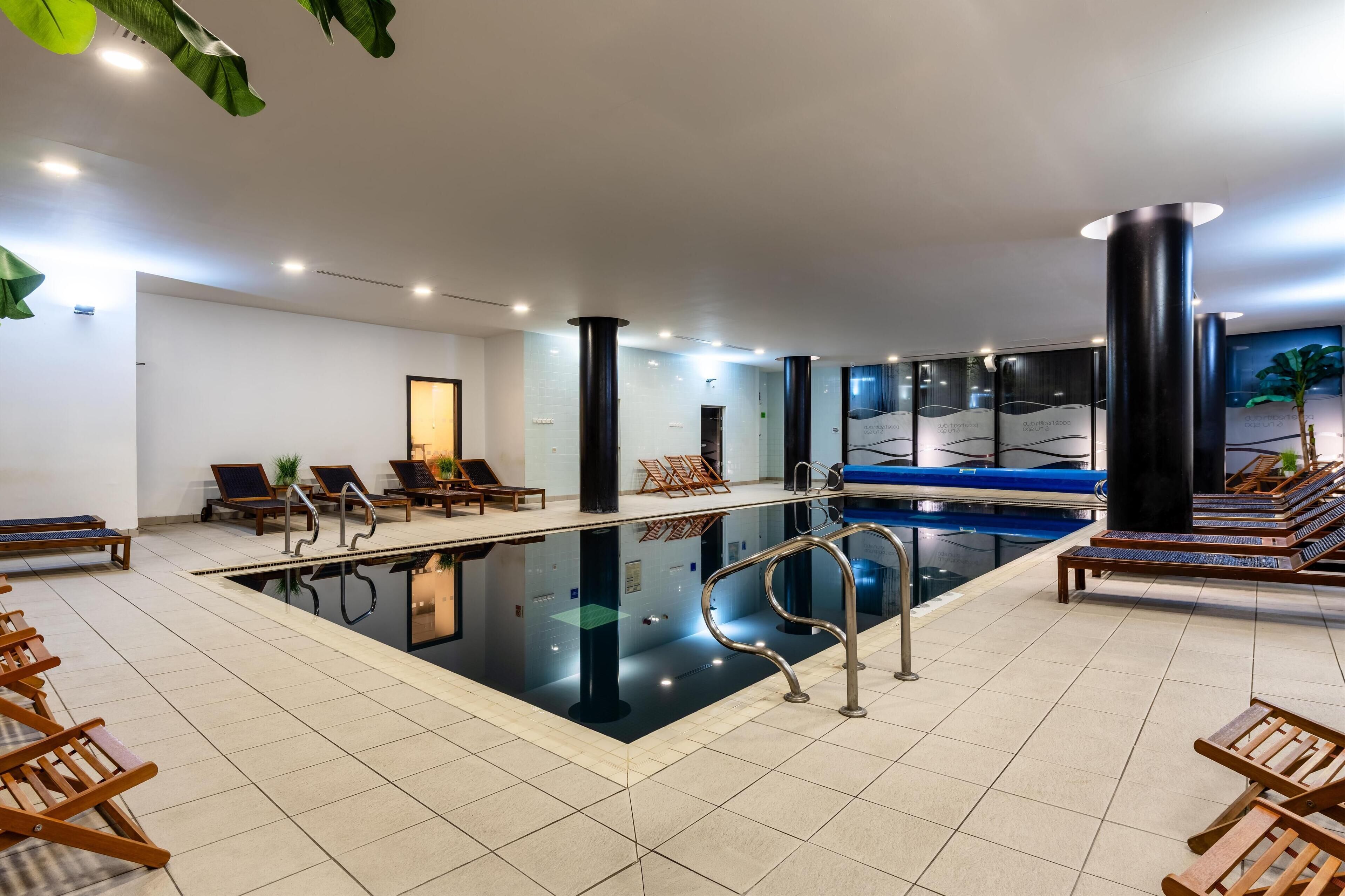 Piscine couverte