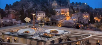 NH Collection Taormina