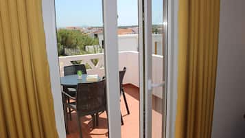 Suite, 1 Schlafzimmer, Balkon | Terrasse/Patio