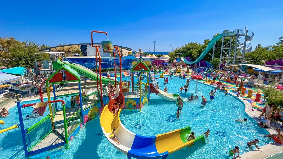 Daima Biz Hotel - Dolusu Aquapark Access