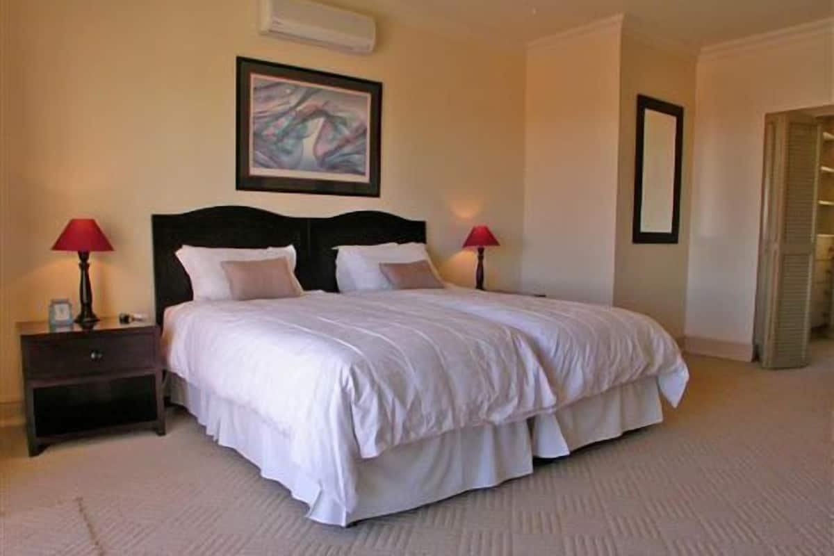 In-room safe, desk, free cots/infant beds, free WiFi