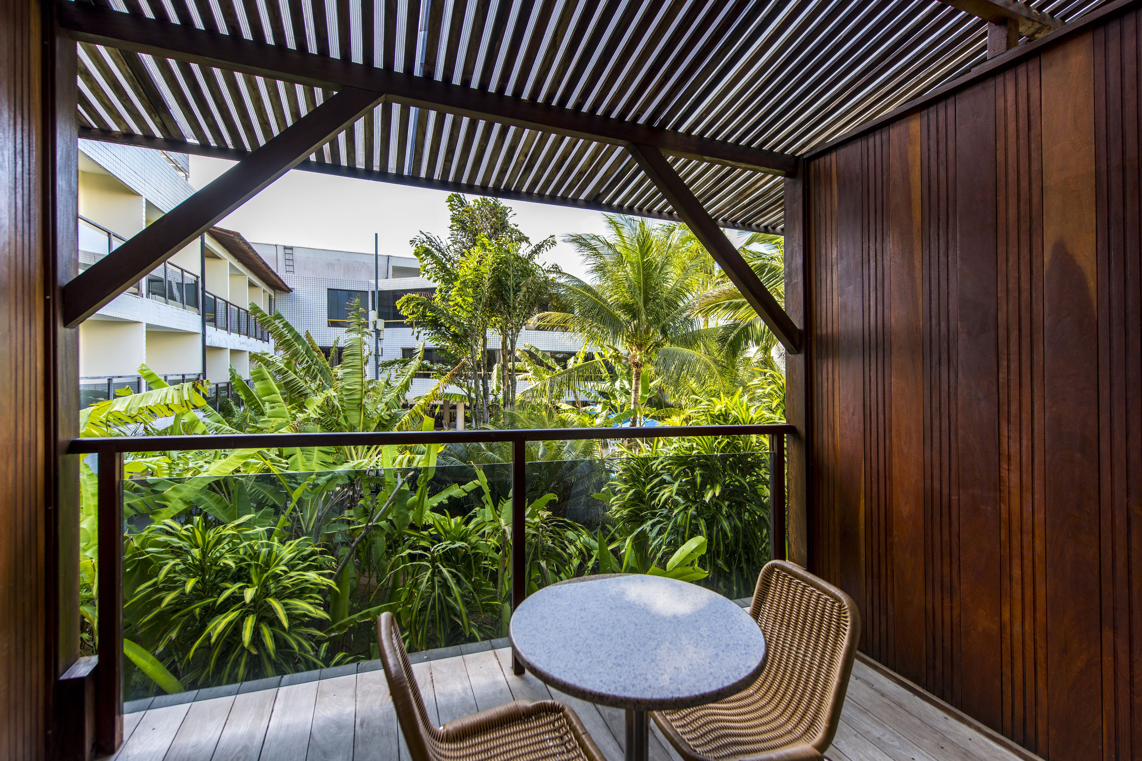 Superior com Varanda ou Terraco | 阳台