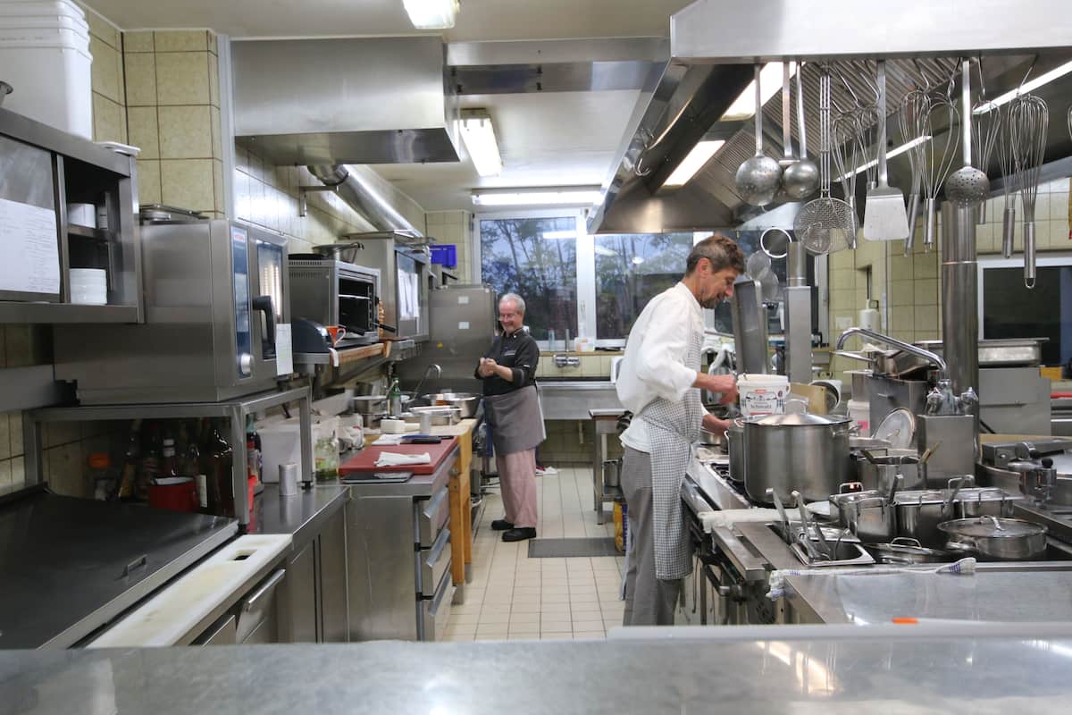 breakfast, lunch, dinner served; regional cuisine, al fresco dining