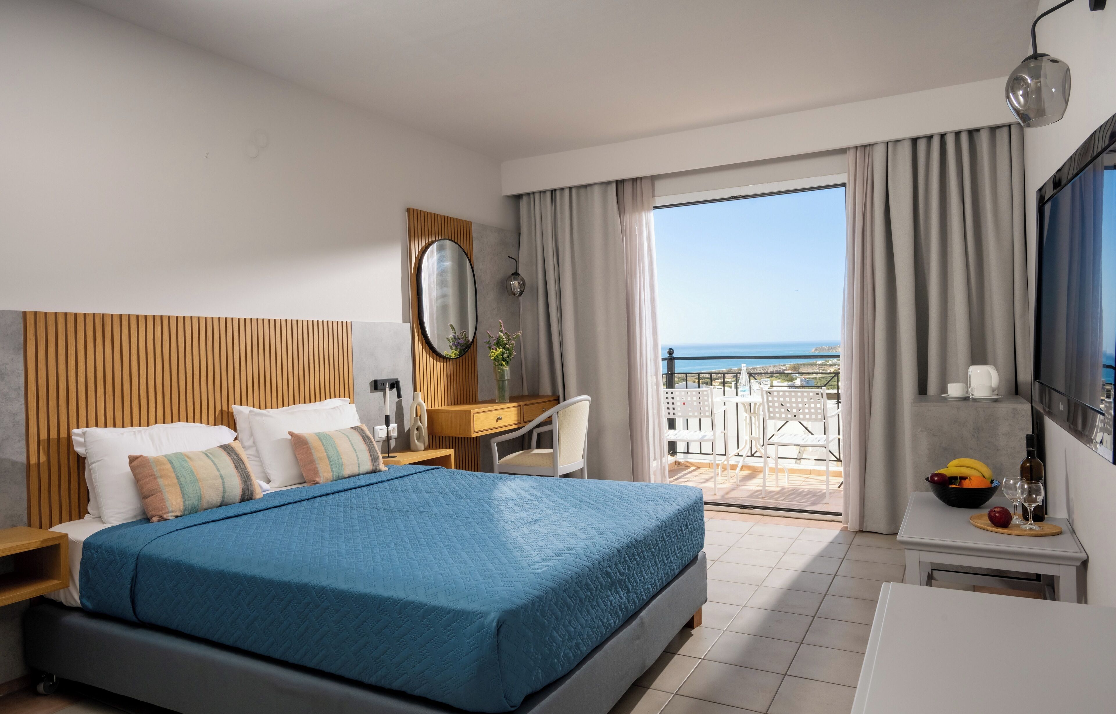 Safe på rommet, blendingsgardiner, wi-fi (inkludert) og sengetøy