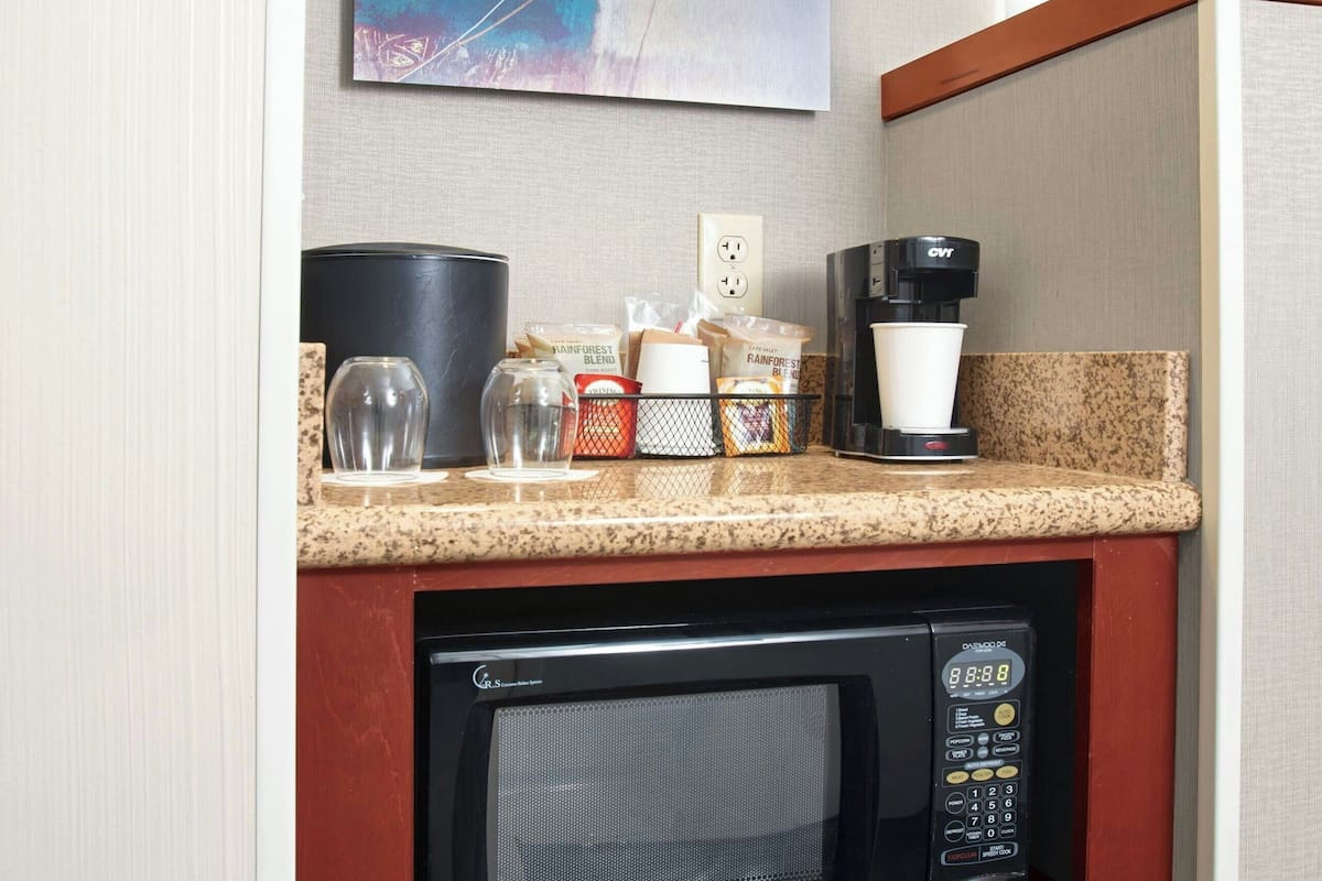 premium bedding, individually decorated, individually furnished, desk