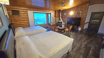 Suite Familiale, 2 chambres, vue montagne, en angle