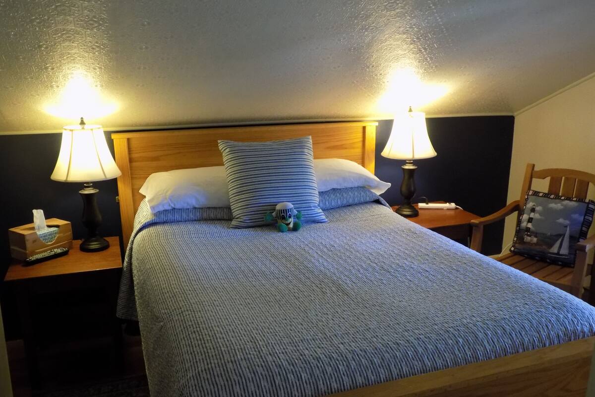 Habitación, 1 cama doble (Rhode Island) | 1 dormitorio y ropa de cama de alta calidad