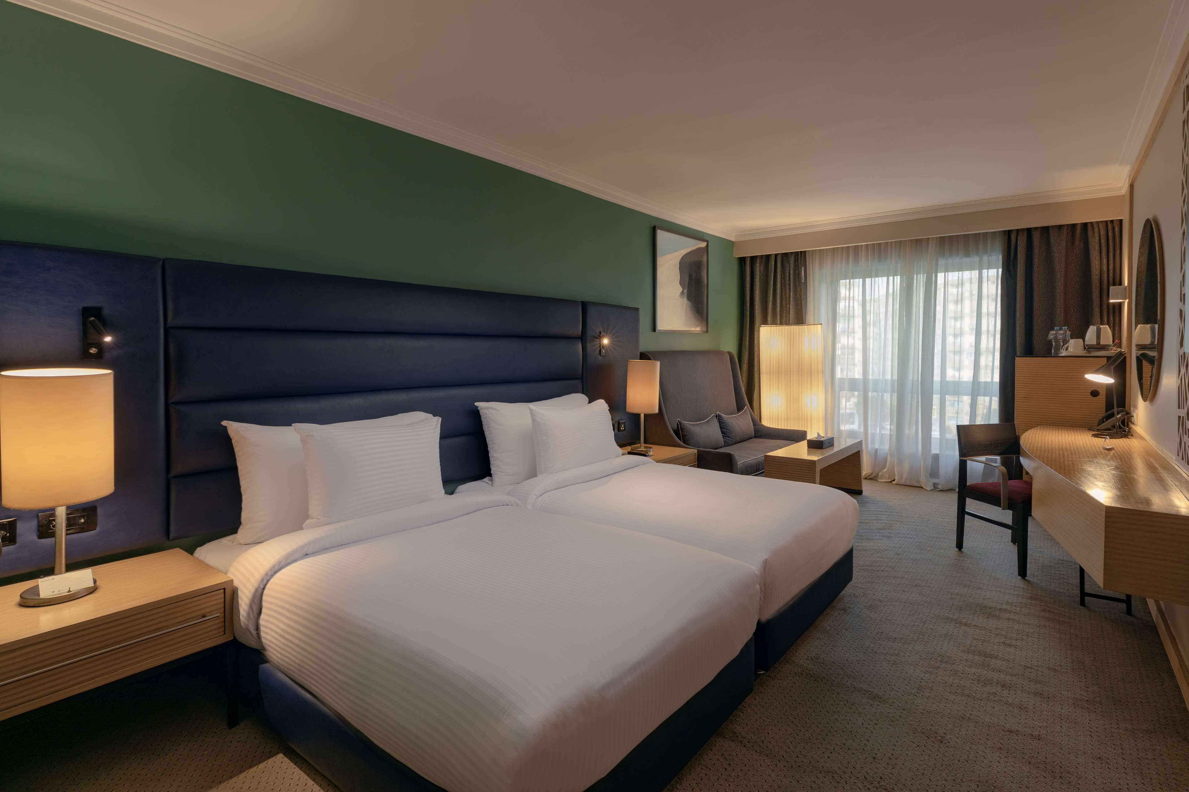 Executive Room with Lounge access | Egyptinpuuvillaiset lakanat, ylelliset vuodevaatteet, untuvapeitot