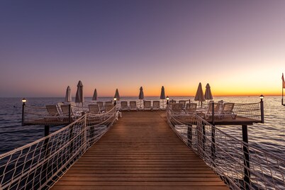 White City Beach - Adults Only