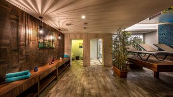 Sauna, boblebad, dampbad, tyrkisk bad/hammam, ansigtsbehandlinger