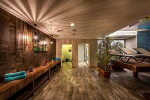 Sauna, hot tub, steam room, Turkish bath, facials