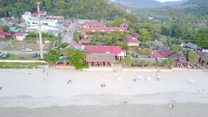 Front of property - Lanta Seafront Resort (Ko Lanta)