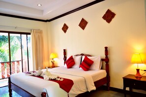 Deluxe Double Room | Minibar, in-room safe, desk, blackout drapes - Lanta Seafront Resort (Ko Lanta)