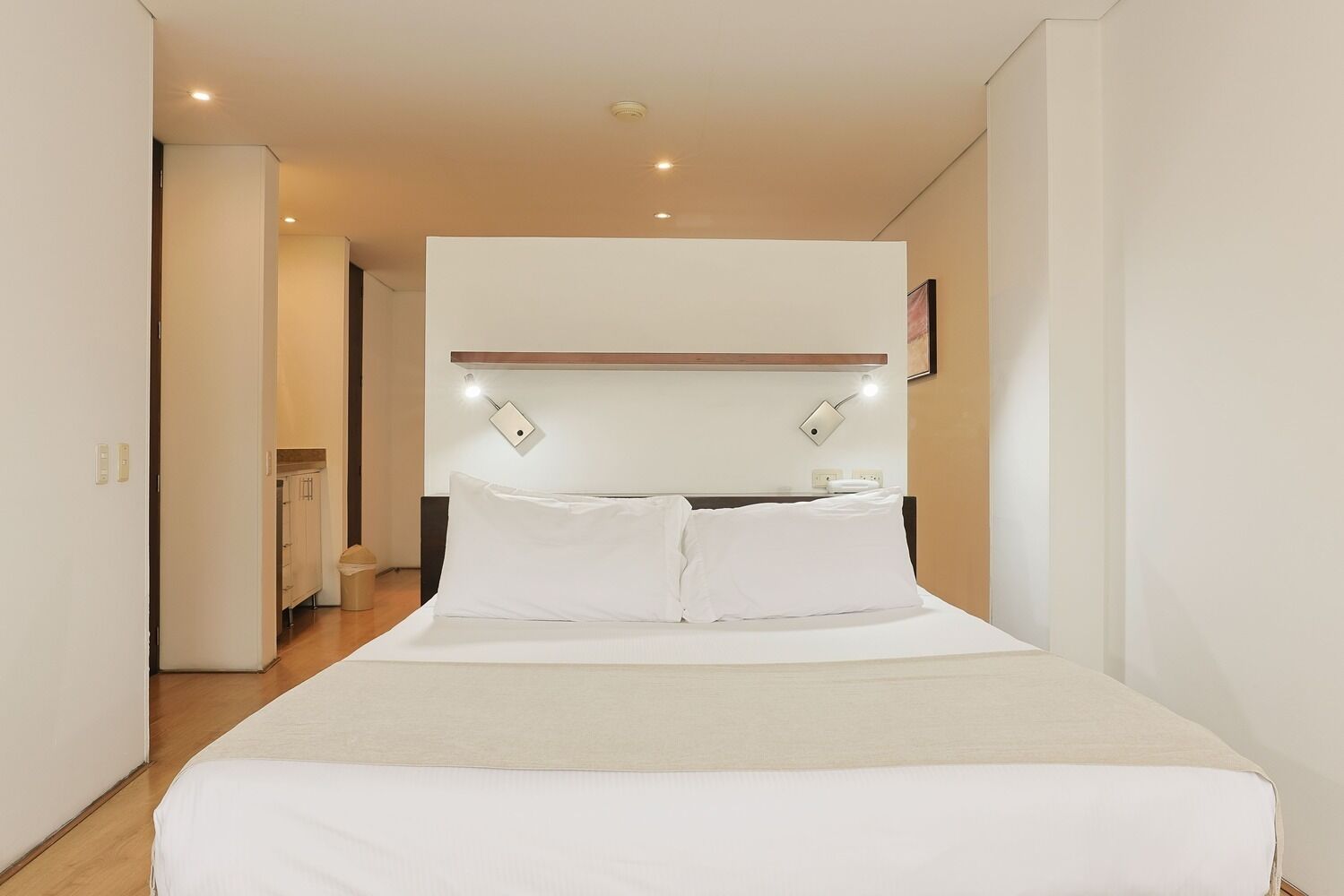 premium suite, 1 bedroom | 1 bedroom, minibar, in-room safe, desk