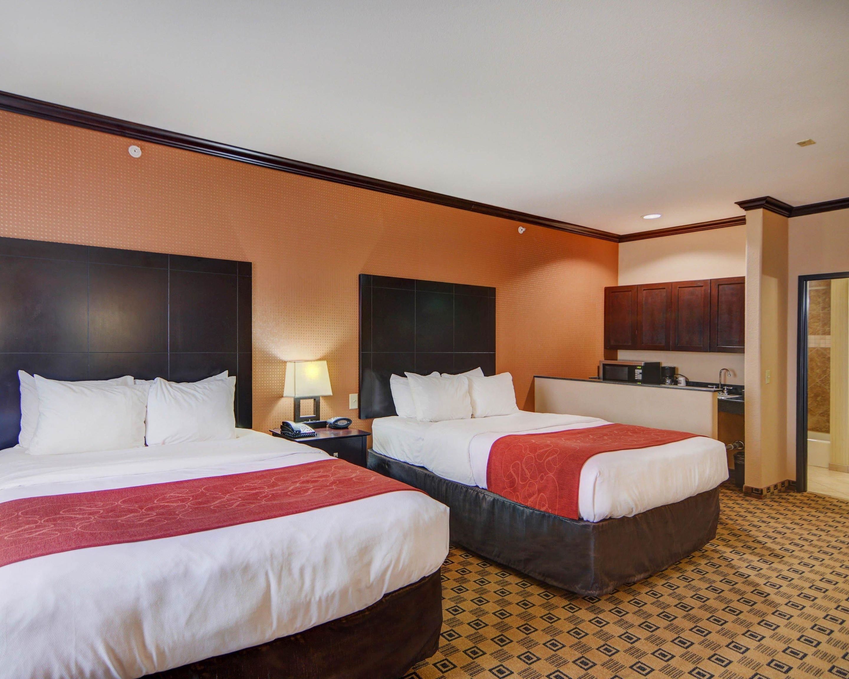 minibar, desk, iron/ironing board, free cots/infant beds