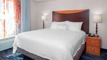 Studio, 1 King Bed with Sofa bed