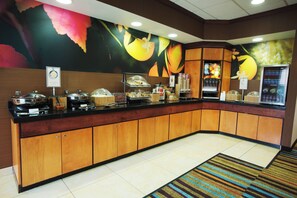 Desayuno continental incluido todos los días