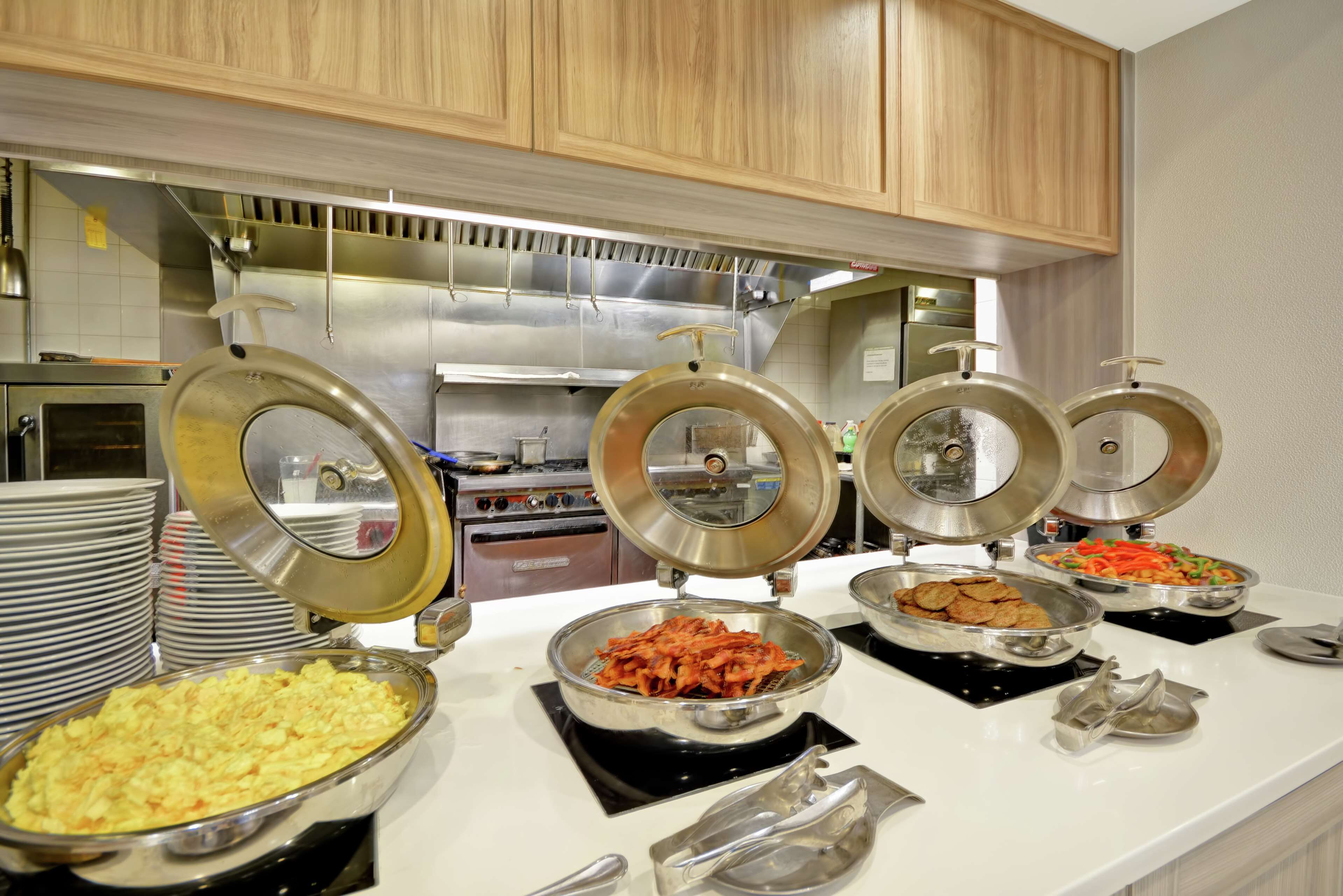 每日付費供應歐陸早餐