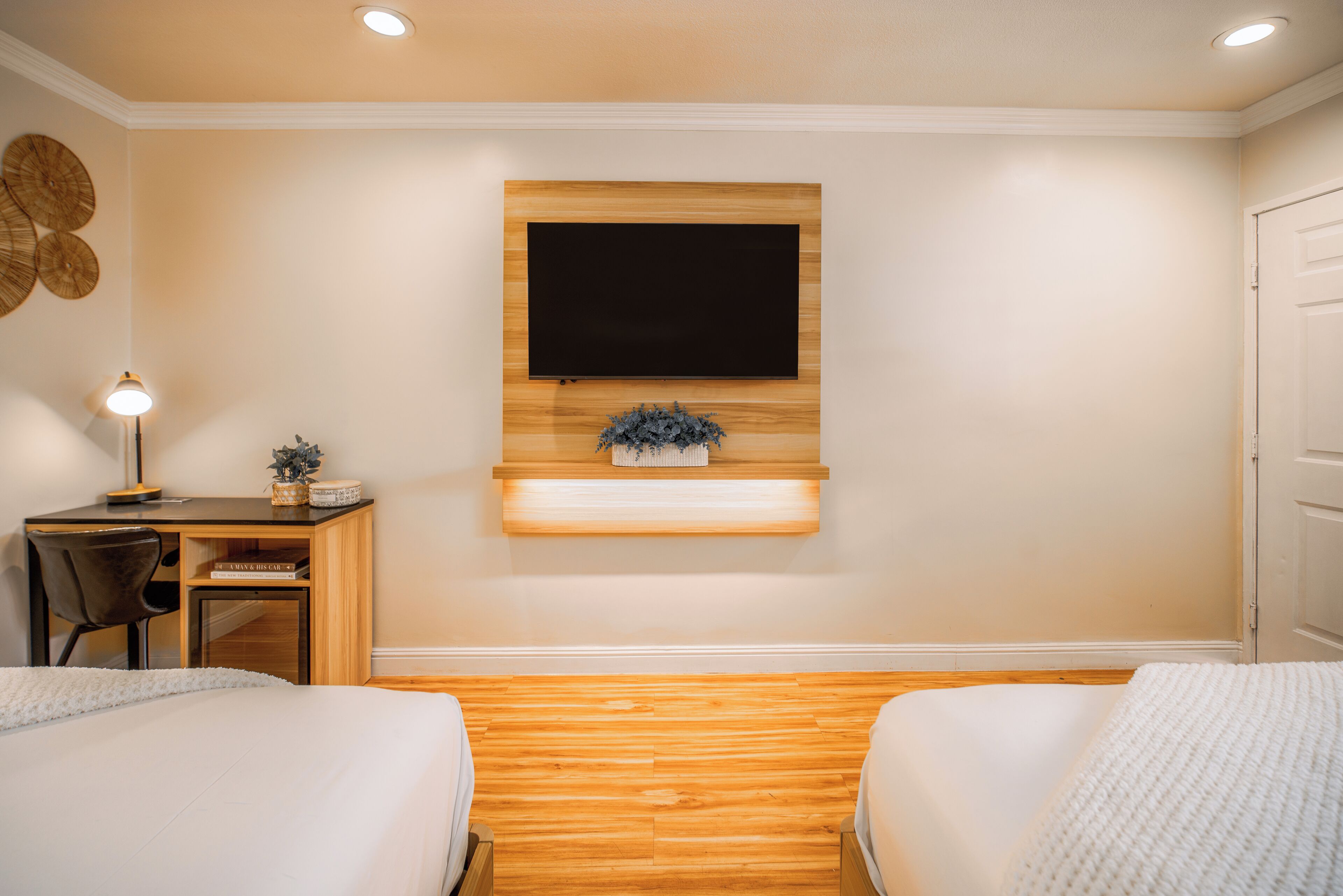 Classic Double Room, 2 Queen Beds | Iron/ironing board, free WiFi, bed sheets