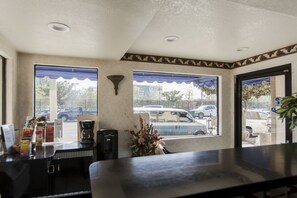 บริเวณประตูทางเข้า