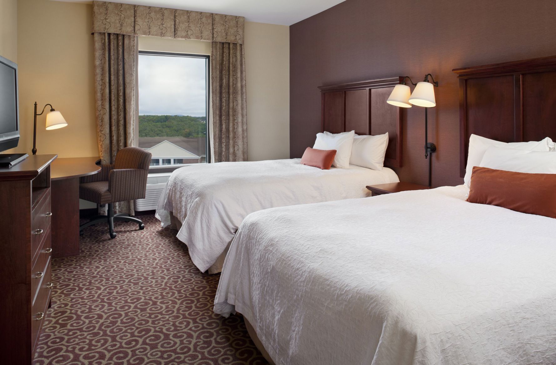 In-room safe, iron/ironing board, free cots/infant beds, rollaway beds