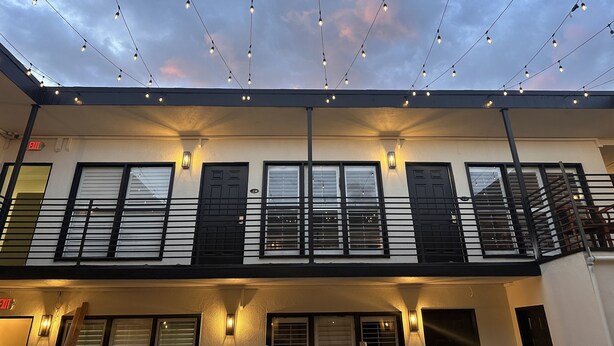 Exterior - Bevonshire Lodge Motel (Los Angeles)