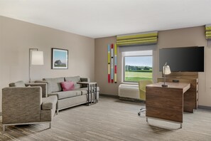 Studio, 1 King Bed, Accessible, Non Smoking | Iron/ironing board, rollaway beds, free WiFi, bed sheets