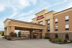 Exterior - Hampton Inn & Suites Crawfordsville (Crawfordsville)
