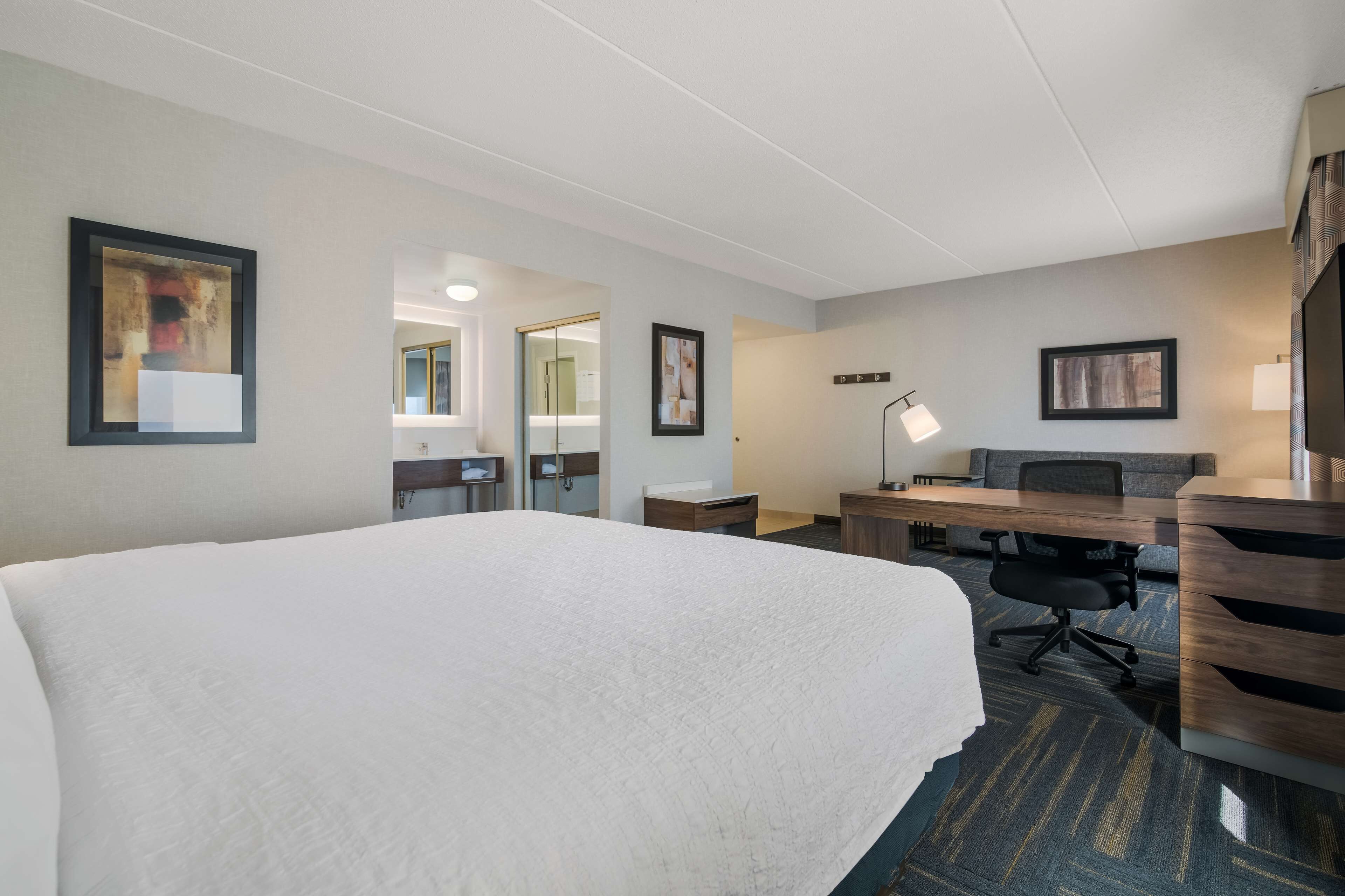 king, studio suite | premium bedding, desk, blackout curtains, iron/ironing board