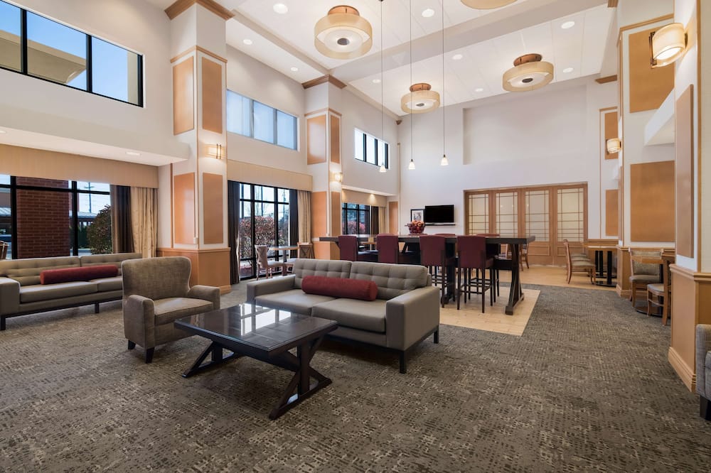 Hampton Inn & Suites Plattsburgh