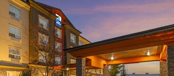 Best Western Bonnyville Inn & Suites