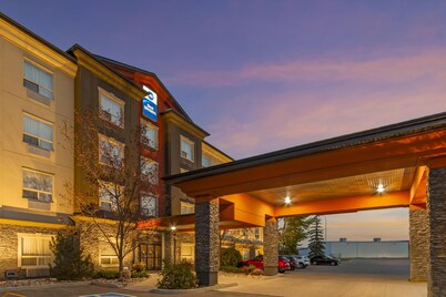 Best Western Bonnyville Inn & Suites