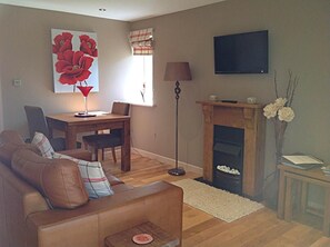 Apartment, Ensuite | Interior - Beaconsfield Farm (Wells)