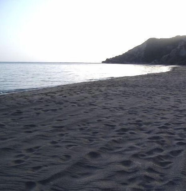 On the beach - Rantos Apartments (Corfu)