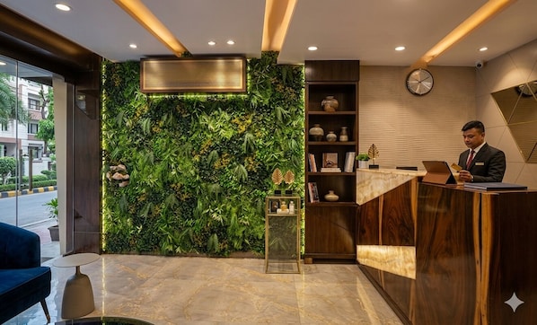 Reception - Hotel Fortune (Mumbai)