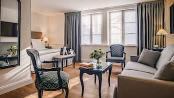 Ropa de cama de alta calidad y minibar