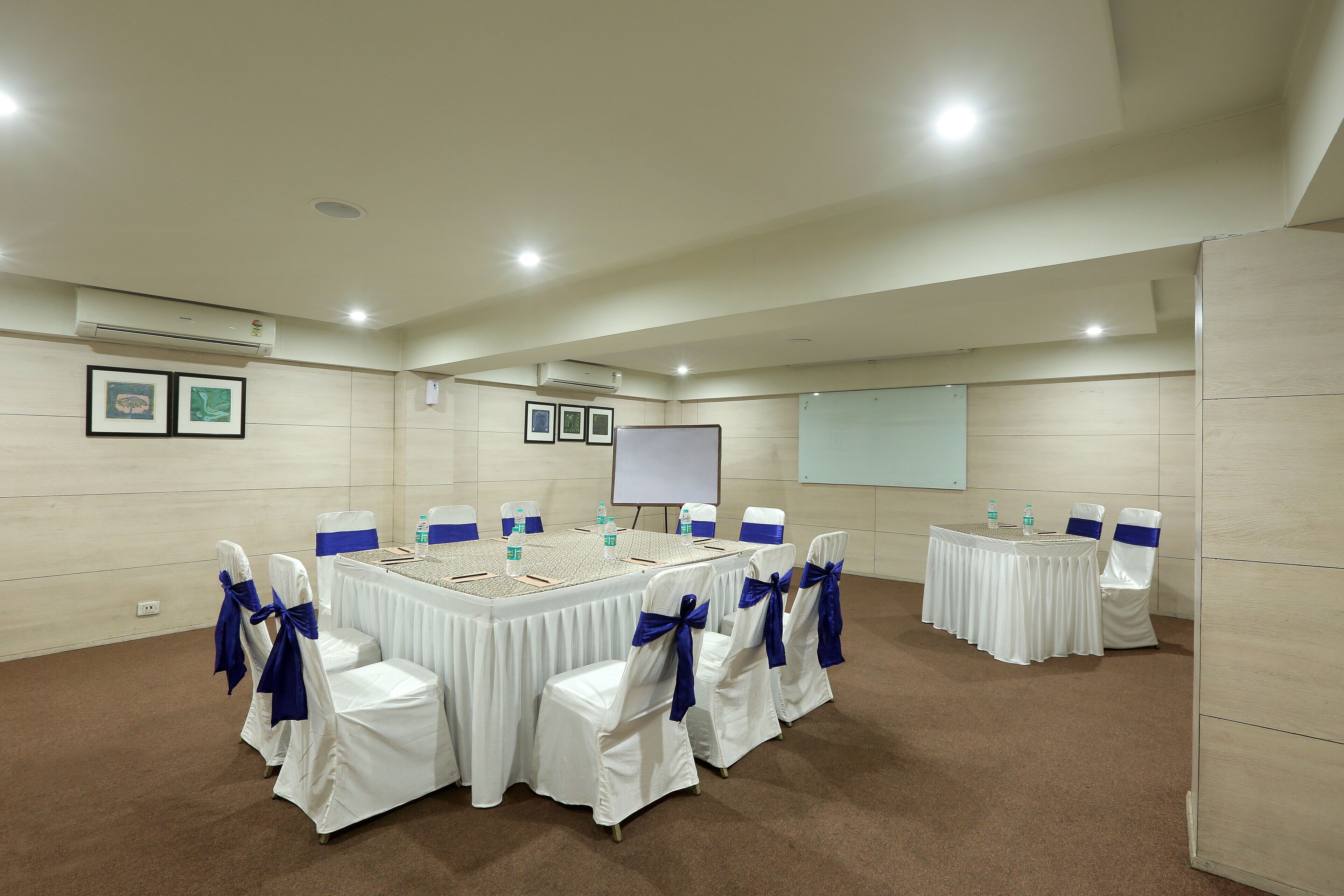 Foto - Vesta Maurya Palace