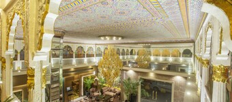 維斯塔孔雀宮酒店