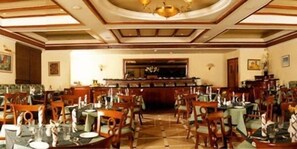 Restaurant - Beverly Hotel (Chennai)