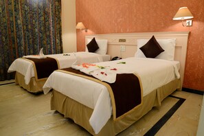 Deluxe Room | 1 bedroom, premium bedding, desk, rollaway beds