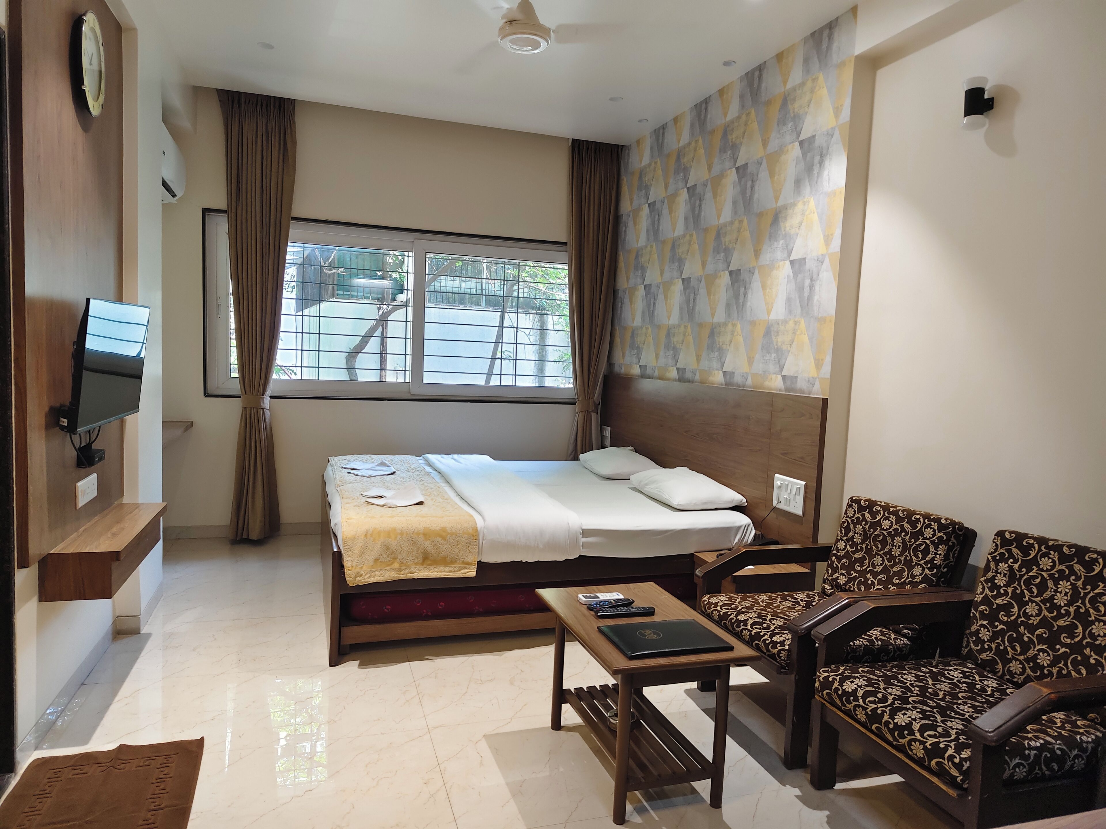 Photo - Hotel Shreyas