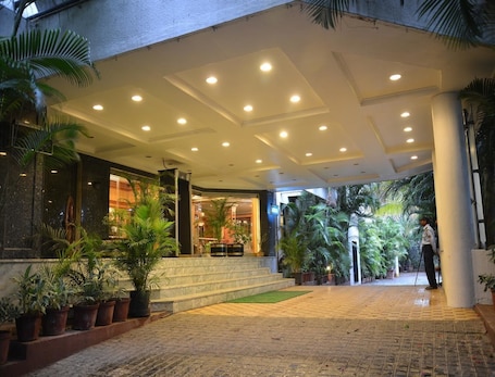 Front of property. Hotel Kala Sagar
