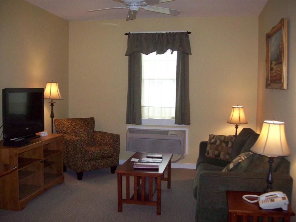 32-inch flat-screen tv with cable channels, tv, dvd player