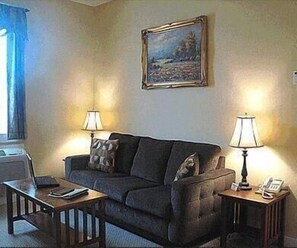 32-inch flat-screen TV with cable channels, TV, DVD player